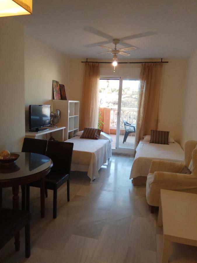Апартаменты Precioso Atico En Torre De Benagalbon A 20 Metros Del Mar. Экстерьер фото